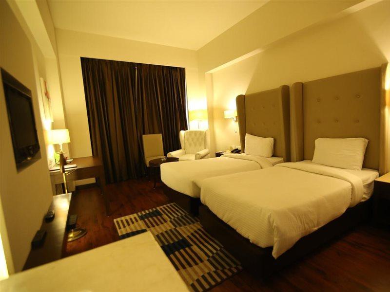 ג'לנדהר Hotel President מראה חיצוני תמונה
