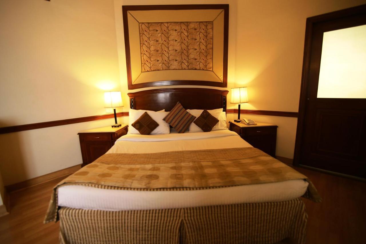 ג'לנדהר Hotel President מראה חיצוני תמונה