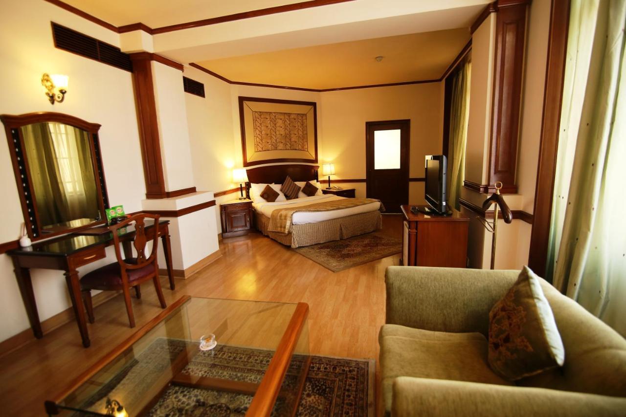 ג'לנדהר Hotel President מראה חיצוני תמונה