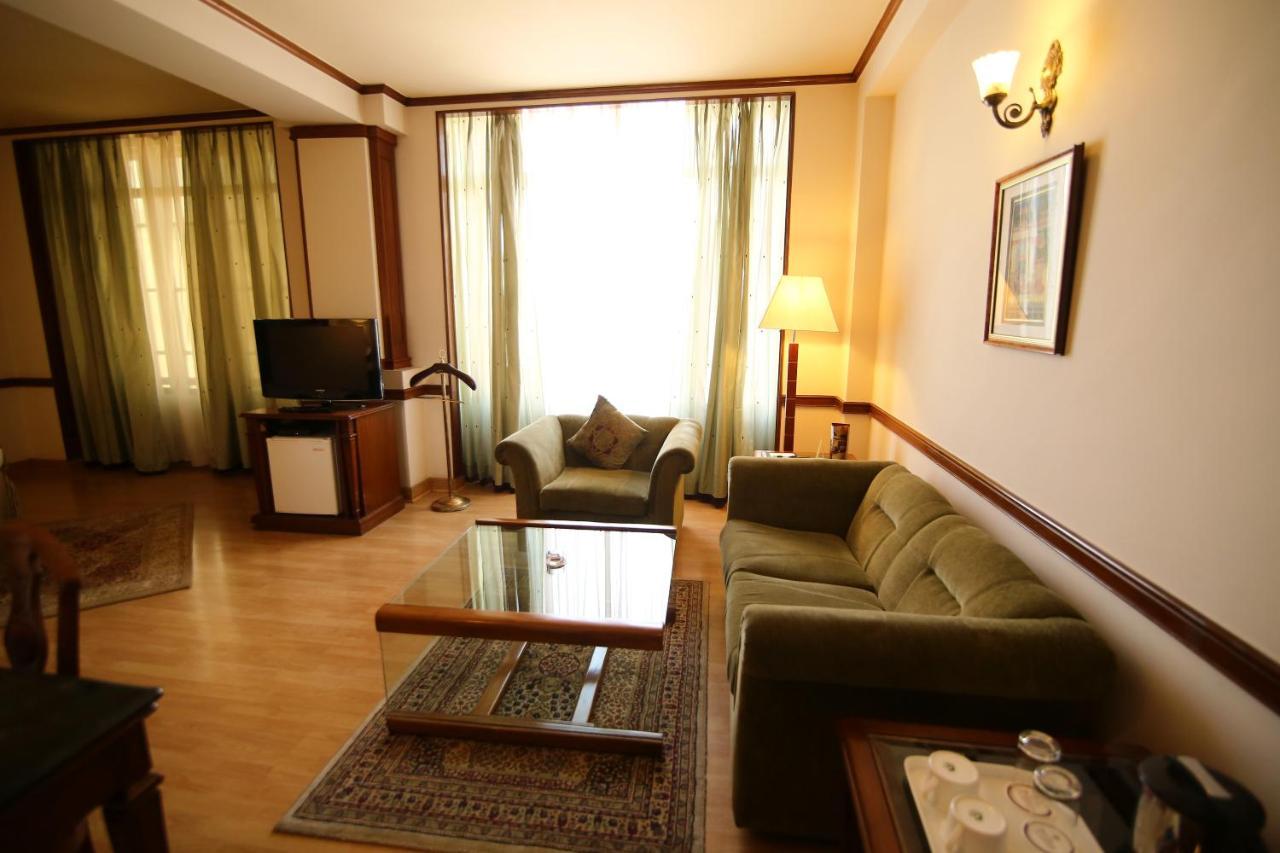 ג'לנדהר Hotel President מראה חיצוני תמונה